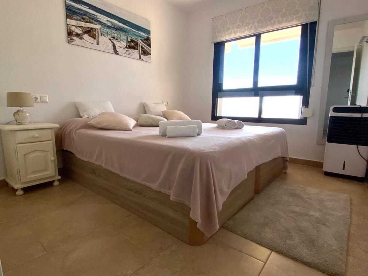 Апартаменты С Видом На Море И Горы Benidorm Exterior photo